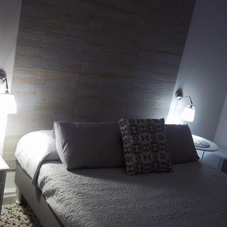Casagioieni Apartment คาตาเนีย ห้อง รูปภาพ