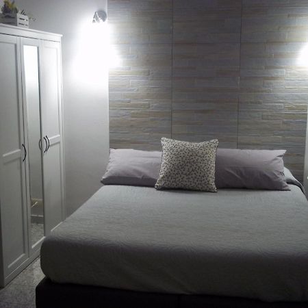 Casagioieni Apartment คาตาเนีย ภายนอก รูปภาพ