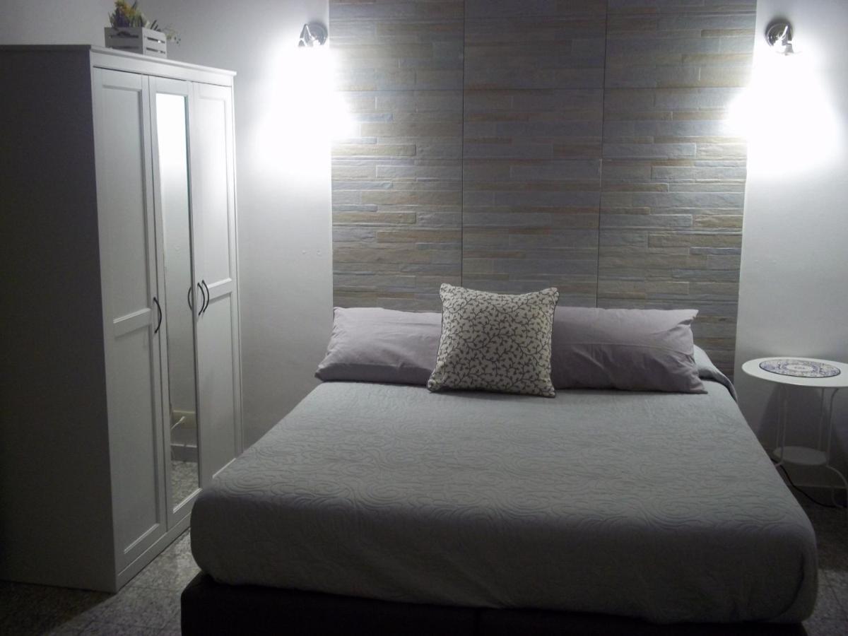 Casagioieni Apartment คาตาเนีย ภายนอก รูปภาพ